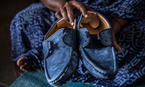 6 हजार महीना देने वाले फैक्ट्री मालिक ने मजदूरों से कहा अब मिलेगी आधी सेलरी, जिसे नामंजूर वो छोड़ दे नौकरी