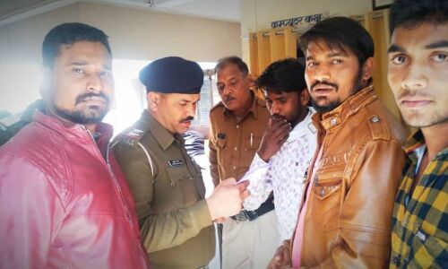 मध्य प्रदेश लोकसेवा आयोग के प्रश्नपत्र में भील जनजाति को अपराधी और शराबी बताने से मचा बवाल