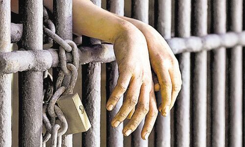 उत्तर प्रदेश के पूर्व डीजी से जानिए क्या है यूपीकोका का सच