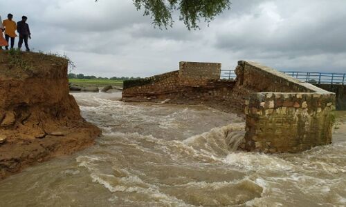 यूपी के मिर्जापुर में मचा बाढ़ से हाहाकार, समय रहते सुन ली होती अधिकारियों ने तो गरीब किसान नहीं होते तबाह
