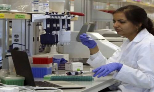 भारतीय समाज महिलाओं में देखता है सिर्फ मां और नर्स, पायलट-डॉक्टर-वैज्ञानिक नहीं