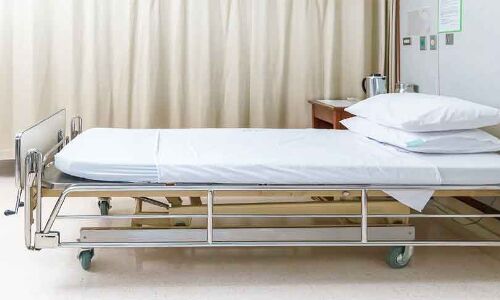 भारत ने मरीजों के साथ धार्मिक भेदभाव का किया खंडन, कहा मुस्लिमों के बेड अलग नहीं