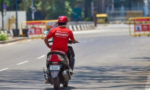 कोरोना पॉजिटिव निकला पिज्जा डिलीवरी बॉय, क्वारंटीन में रखे गए दिल्ली के 72 परिवार