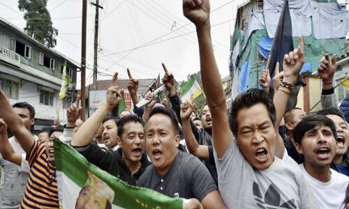 मोदी जी गोरखाओं की जान क्या गाय से भी सस्ती है?