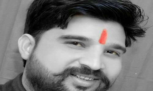 शराब तस्करी में पकड़ा गया विश्व हिंदू परिषद का सह संयोजक