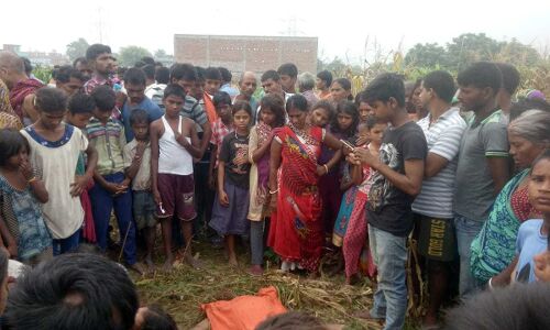 योगीराज : फतेहपुर में दिनदहाड़े दलित युवक की हत्या, सिर कटी लाश बरामद, इलाके में फैली सनसनी