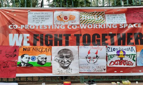 हम अपने युवाओं को भी नहीं बचा सकते