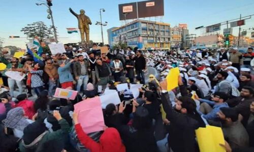 हिंदू राष्ट्र वाले डर गए हैं इसीलिए नकाब पहनकर JNU में हमला करने आए : अनिल सदगोपाल