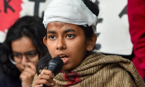 JNU हमले के मामले में छात्रसंघ अध्यक्ष आइशी घोष समेत 22 के खिलाफ मामला दर्ज