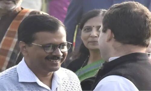 दिल्ली में आप और कांग्रेस नहीं हुईं एक तो सातों सीटें हो जाएंगी भाजपा के हवाले