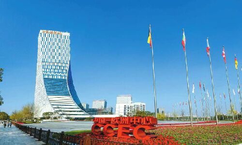 औद्योगिक क्षेत्र में क्रांति लाने वाला चीन बना विदेशी निवेशकों की पसंद