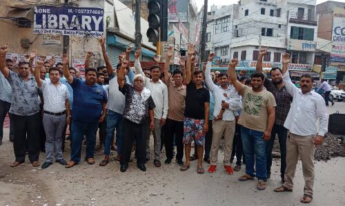 हरियाणा सरकार की कैबिनेट मंत्री कविता जैन चहेतों को फायदा पहुंचाने के लिए तुड़वा रहीं अच्छी सड़कों को!