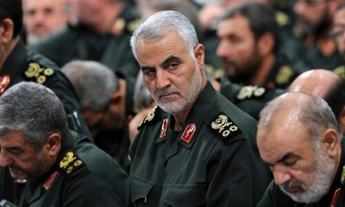 क्या अमेरिका से अपने सबसे ताकतवर मिलिट्री जनरल कासिम सुलेमानी की हत्या का बदला लेगा ईरान ?