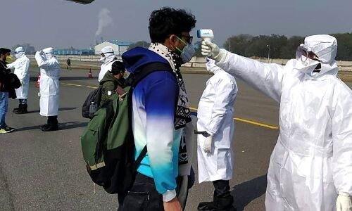 15 जनवरी से 23 मार्च तक विदेश से आने वाले सिर्फ 19% यात्रियों की हुई स्क्रीनिंग, RTI से बड़ा खुलासा