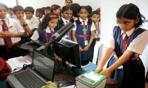 आधार कार्ड बना 500 गुमशुदा बच्चों का मसीहा