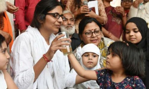 स्वाति मालीवाल का टूटा अनशन लेकिन सीएम-डिप्टी सीएम ने नहीं दी कोई तवज्जो