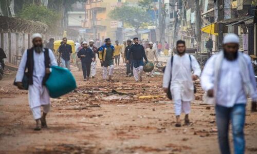 भारत में अल्पसंख्यकों को निशाना बनातीं सरकारी नीतियां, अदालतों में भी भाजपा की पैठ