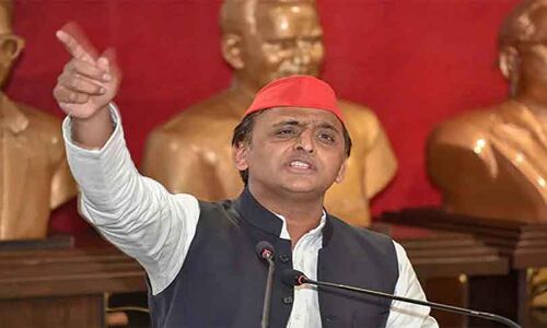 मुजफ्फरनगर हादसे में मजदूरों की मौत पर बोले अखिलेश- वंदे भारत मिशन में क्या देश की गरीब जनता नहीं आ सकती