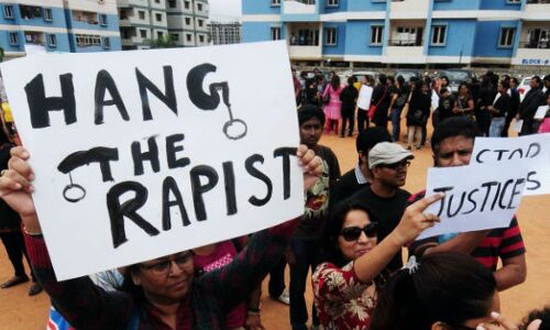 दैनिक जागरण की प्रो-रेपिस्ट पत्रकारिता के विरोध में साहित्यकारों ने किया ‘बिहारसंवादी’ व ‘मुक्तांगन’ का बहिष्कार दैनिक जागरण की प्रो-रेपिस्ट पत्रकारिता के विरोध में साहित्यकारों ने किया ‘बिहारसंवादी’ व ‘मुक्तांगन’ का बहिष्कार