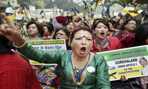 पहले गोरखाओं का इतिहास पढ़ो, फिर खोलो जुबान