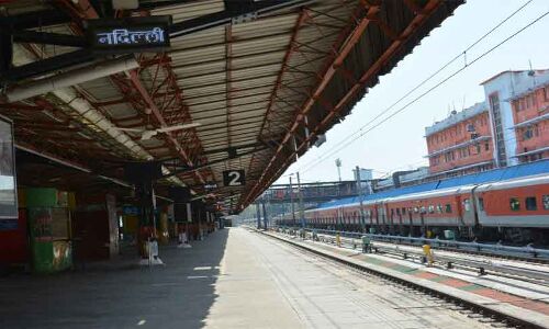 रेलवे आज चला रहा 9 स्पेशल ट्रेनें, जानें किन रूटों पर चलेंगी, क्या है टाइमिंग रेलवे आज चला रहा 9 स्पेशल ट्रेनें, जानें किन रूटों पर चलेंगी, क्या है टाइमिंग