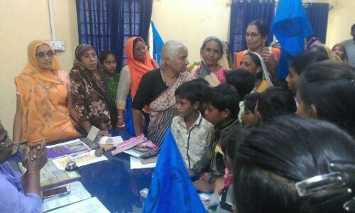 सरदार सरोवर बांध ने छुड़वाया सैकड़ों बच्चों का स्कूल