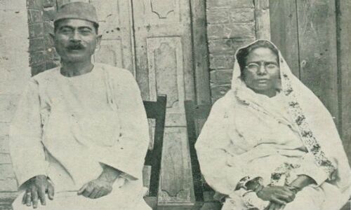 प्रेमचंद के फटे जूते भी कहते हैं एक कहानी