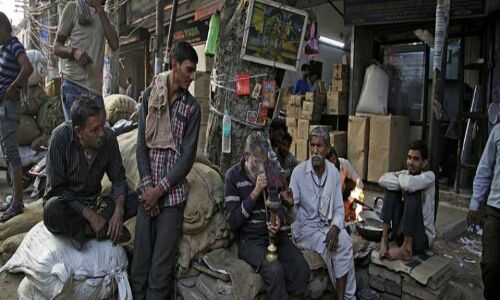 दुनिया बदलने की बातें करके अपनी संपत्ति बढ़ाते हैं धनवान