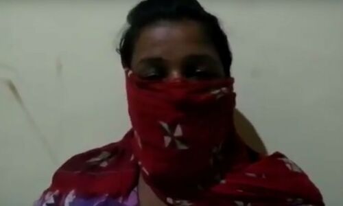 प्रेम विवाह, पति की मौत और बंधुआ वैश्यावृत्ति