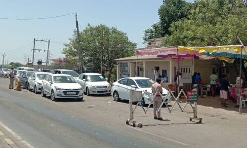 गुजरात मे कोरोना से हालात बद से बदतर, लोगों का जीवन जोखिम में डाल रही स्वास्थ्य विभाग की लापरवाही