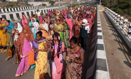 गुजरात: कोरोना महामारी के बीच आदिवासियों की जमीन छीनने पहुंची सरकार, ट्विटर ट्रेंड बना BJP हटाओ केवडिया बचाओ