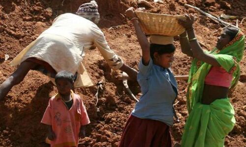 सरकारी कर्मचारियों के लिए 7वां वेतन आयोग और मजदूरों के लिए चार साल से 177 रुपए