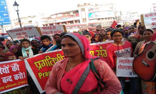 निर्भया की बरसी पर इलाहाबाद की महिलाओं ने मांगी सुरक्षा, बलात्कारियों और मनुवाद से आजादी