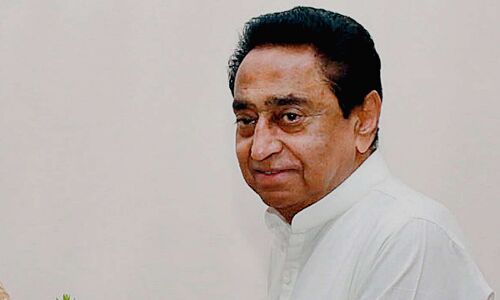 कमलनाथ संजय गांधी की तरह चलाने जा रहे थे नसबंदी योजना, लेकिन अब लगाई रोक