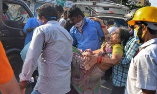 आंध्र प्रदेश के एलजी के प्लांट में भीषण गैस त्रासदी, इंसानों-जानवरों की लगातार हो रही मौत, सैकड़ों अस्पताल में भर्ती