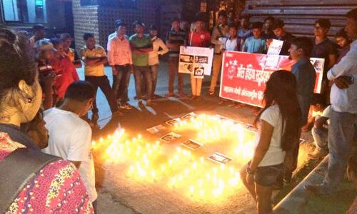 वर्धा हिंदी विश्वविद्यालय के छात्रों ने किया विरोध प्रदर्शन