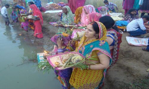 छठ पर्व : डूबते सूर्य को प्रणाम करने का दिन