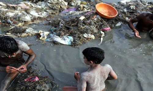 इलाहाबाद हाईकोर्ट के मांगने पर भी मोदी सरकार नहीं दे पायी नमामि गंगे प्रोजेक्ट की प्रगति रिपोर्ट