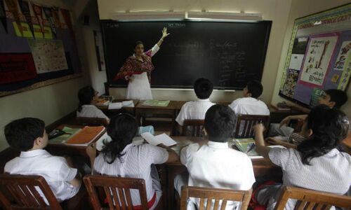 अब उत्तराखंड के सभी स्कूलों में पढ़ाई जाएंगी एनसीईआरटी की किताबें