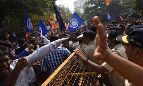 जय भीम कहना सीख लो, वरना चुप रहना सीख लो !