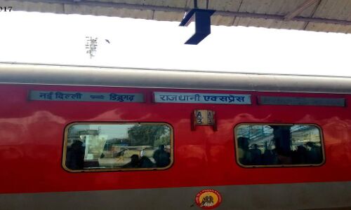 अब आम आदमी भी ले सकेंगे एसी ट्रेन से यात्रा का मजा, जानिए रेलवे की क्या है योजना