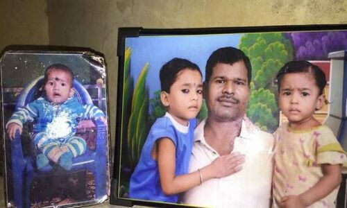 अरबपतियों-करोड़पतियों की दिल्ली में भूख से 3 बच्चियों की मौत