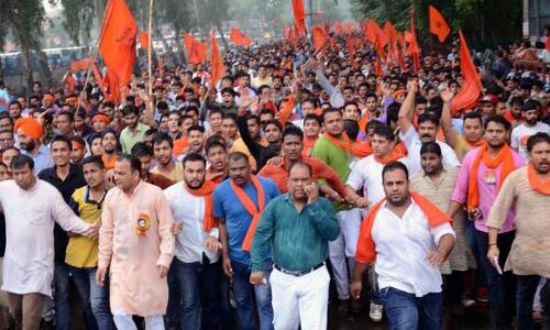 कैंपस हैं या धर्म के अखाड़े