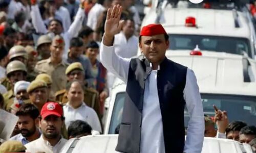 फूलपुर में आसान नहीं कमल का खिलना