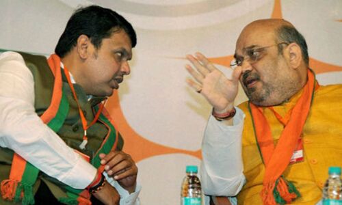 जज लोया के वकील को देवेंद्र फडणवीस के भाई ने धमकाया, कहा तुम्हारी बीवी का ख्याल है औकात में रहो