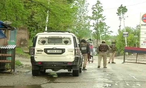 जम्मू कश्मीर के हंदवाड़ा में मुठभेड़, कर्नल-मेजर समेत पांच जवान शहीद, 2 आतंकी भी मारे गए