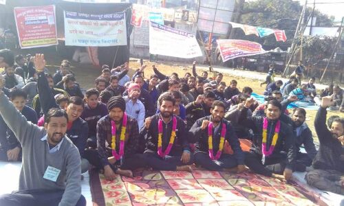 स्पार्क मिंडा के अनशनरत मज़दूर ने क्यों कहा भाजपा राज में हो रही है लोकतंत्र की हत्या