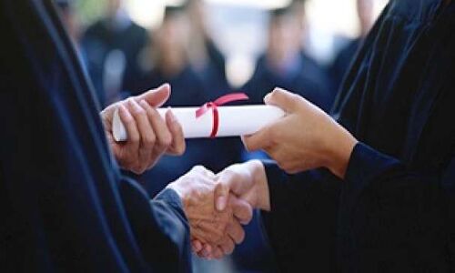 प्लेसमेंट पा चुके छात्रों को प्रोविजनल डिग्री दे सकते हैं विश्वविद्यालय