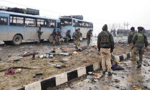 पुलवामा : एक साल बाद भी मोदी सरकार न शहीदों के परिजनों से किये वादे पूरे कर पाई, न षड्यंत्र का खुलासा