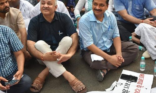 वीडियो में सामने आया राजीव गांधी को लेकर केजरीवाल सरकार का बोला झूठ